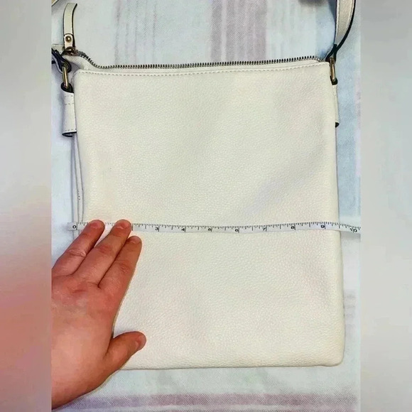Nanette Lenore white crossbody bag - Picture 4 of 10